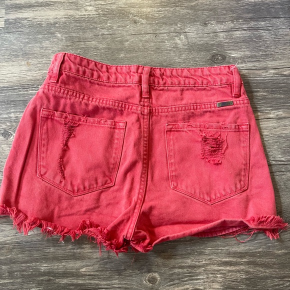 Kancan Women's SZ M Shorts Red Distressed Highrise 100% Cotton Raw Hem - Picture 2 of 3